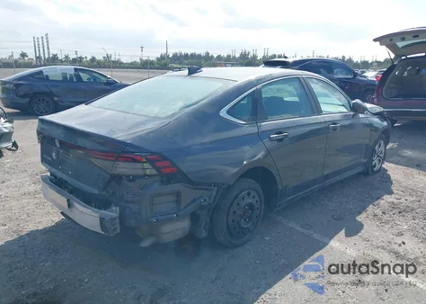 2023 Honda Accord Lx z USA, uszkodzony, nr VIN 1HGCY1F21PA052389